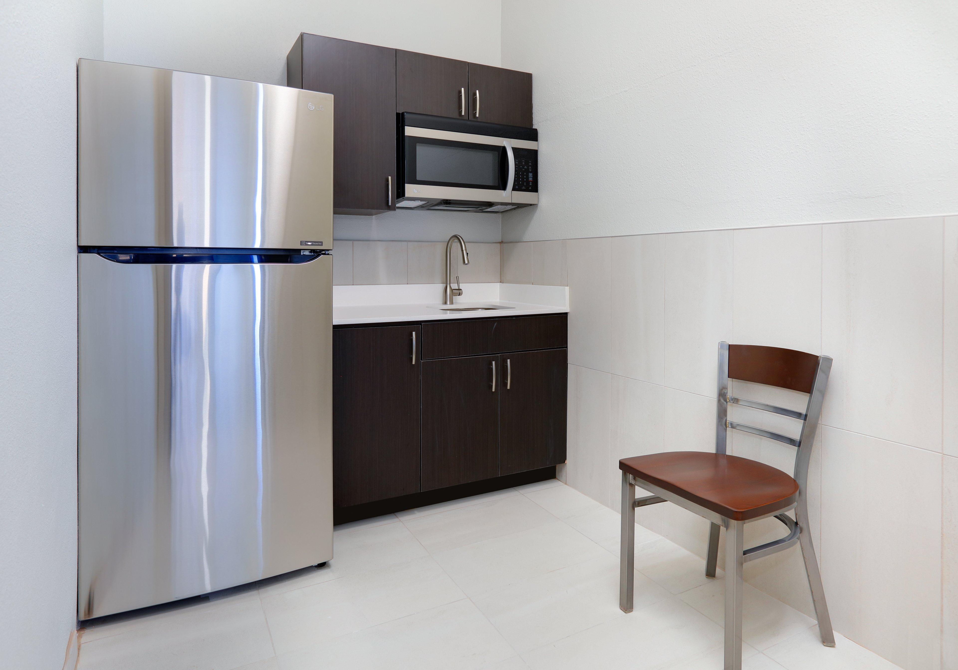 Holiday Inn Express Hotel & Suites Cleburne By Ihg Esterno foto