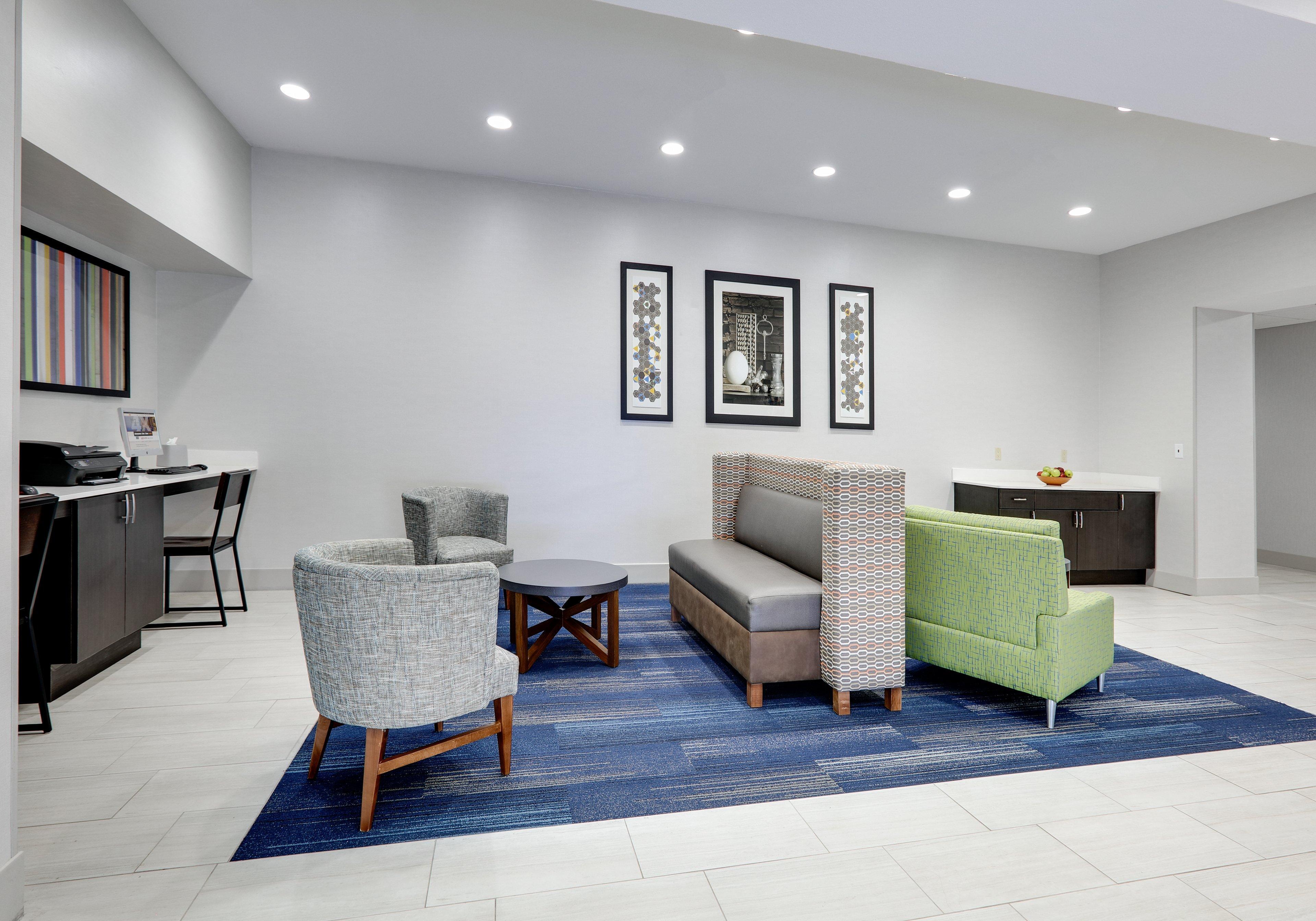 Holiday Inn Express Hotel & Suites Cleburne By Ihg Esterno foto